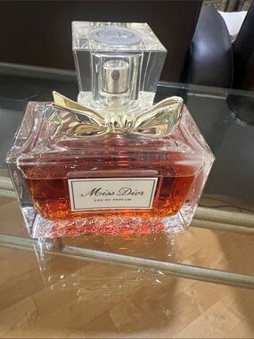 Miss Dior  - Pink Bottle Perf.